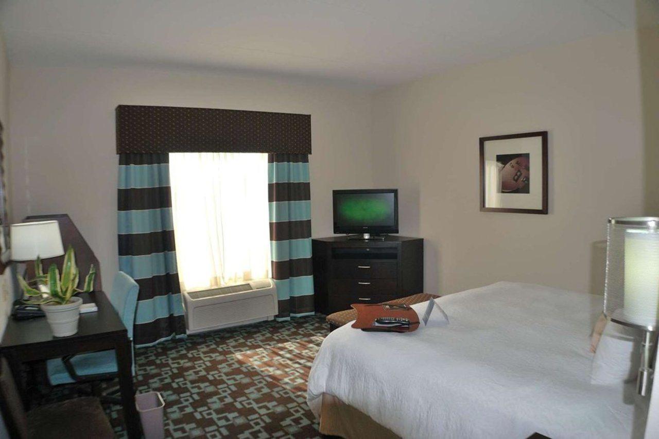 Hilton Garden North Quail Springs Hotel 3*