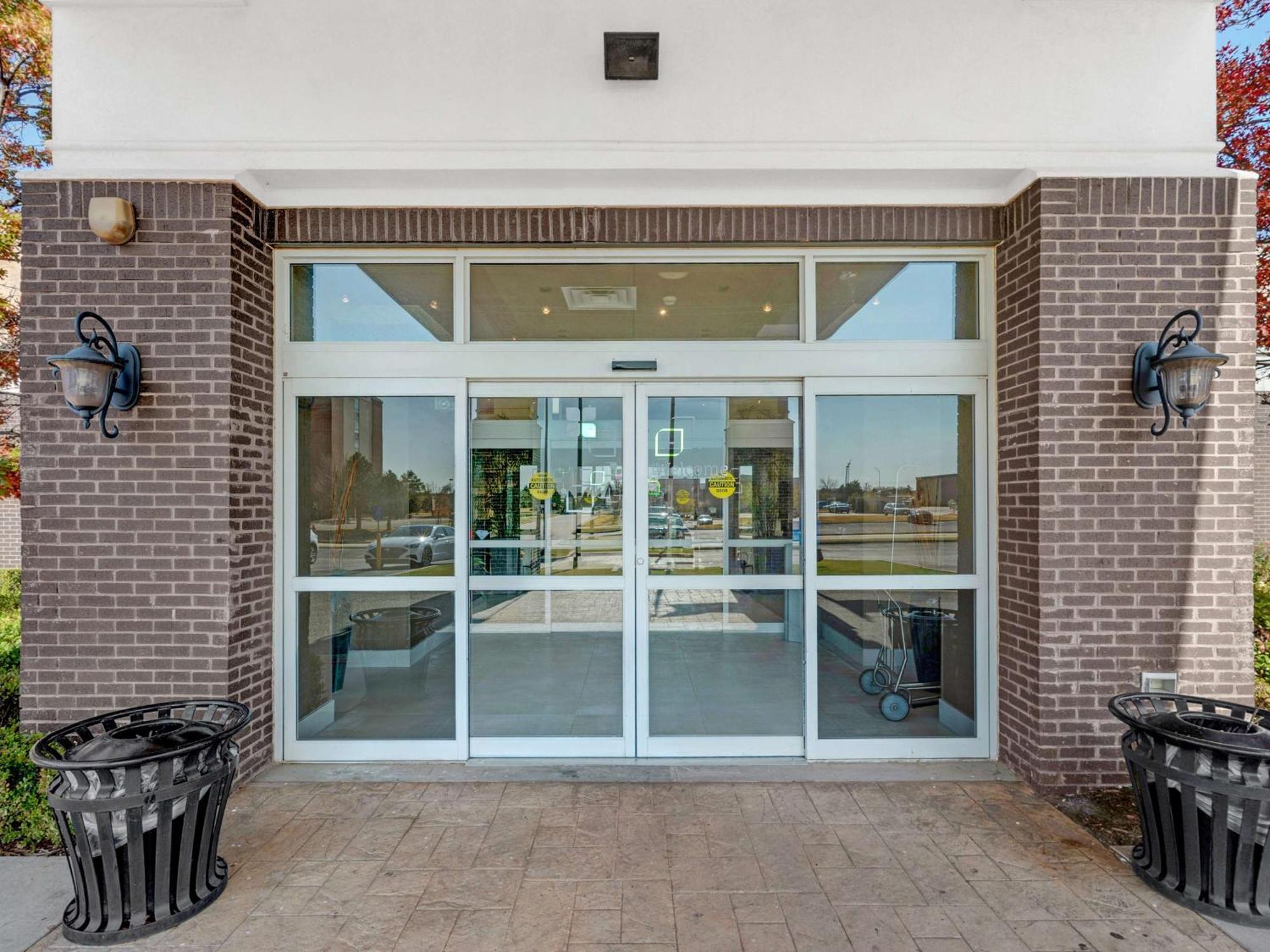 Hotel Hilton Garden North Quail Springs 3*